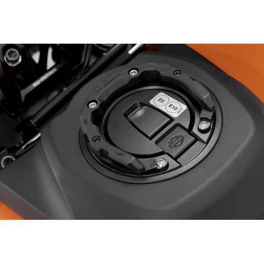SW MOTECH PRO TANK RING BLACK. HARLEY-DAVIDSON PAN AMERICA (21-)
