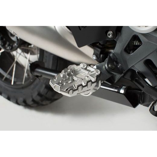 SW MOTECH STUPAČKY EVO PRO: SUZUKI DL 650 (04-16)/1000, BMW F 800/ R/GT