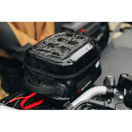 SW MOTECH TANKBAG MICRO WP PRO ,OBJEM 4 LITRY,