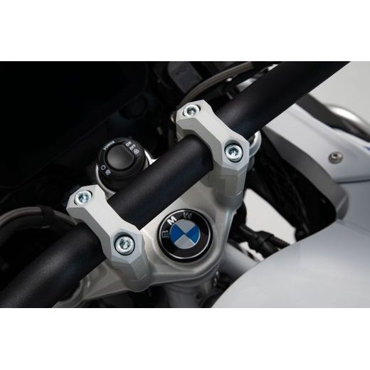 SW MOTECH ZVÝŠENÍ ŘÍDÍTEK 40 MM BMW R1200GS (12-18), R1250GS /ADV.(18-). STŘÍBRNÉ