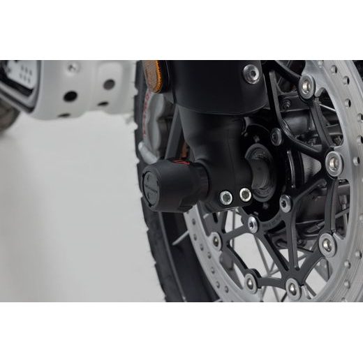SW MOTECH PADACÍ PROTEKTOR NA PŘ.OSU TRIUMPH SCRAMBLER 1200 (21-).