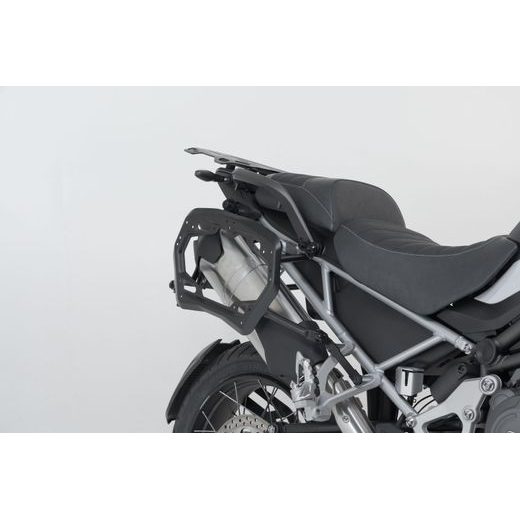 SW MOTECH NOSIČ QUICK-LOCK PRO, TRIUMPH TIGER 1200 MODELS (22-). NENÍ VHODNÝ PRO MODEL EXPLORER