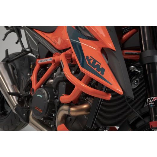SW MOTECH PADACÍ RÁMY ORANGE. KTM 1290 SUPER DUKE R/EVO (19-).