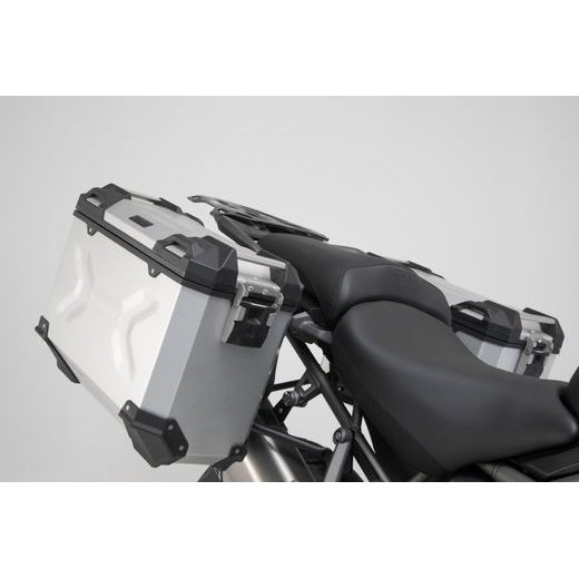 SW MOTECH TRAX ADV. SADA KUFRŮ ČERNÁ. 45/45 L. TRIUMF TIGER1200/EXPLOR. (11-).