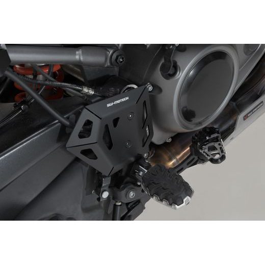 SW MOTECH KRYT BRZDOVÉHO VÁLCE HARLEY-DAVIDSON PAN AMERICA (21-).