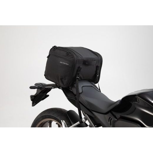 SW MOTECH ION M ZADNÍ BAG 26-36 LITRŮ 600D POLYESTER/SOFT VINYL PORUHOVÝ