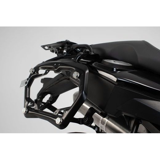 SW MOTECH DUSC HARD CASE SYSTEM BLACK. 33/41 L. BMW F 800/ 700/ 650 GS (07-18).