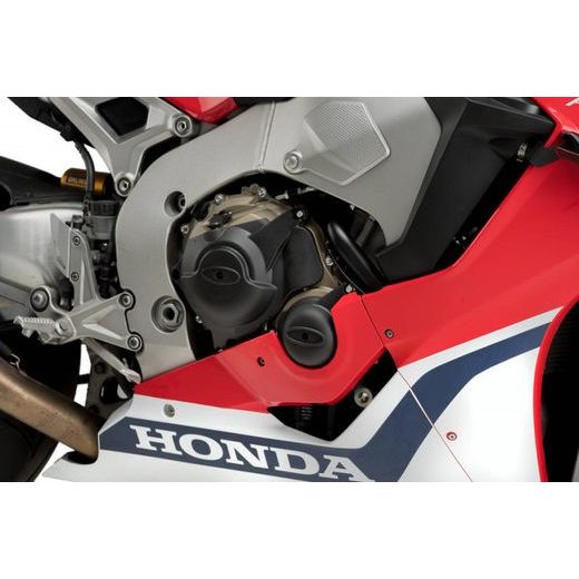 OCHRANNÉ KRYTY MOTORU PUIG 20289N ČERNÝ ZAHRNUJE PRAVÝ, LEVÝ KRYT A KRYT ALTERNÁTORU