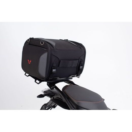 SW MOTECH NOSIČ ZAVAZADEL ROZŠÍŘENÍ PRO STREET-RACK 45 X 30 CM. QUICK-LOCK. HLINÍK. ČERNÁ.