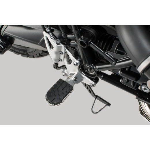 SW MOTECH STUPAČKY BMW R NINE T SCRAMBLER (16-)