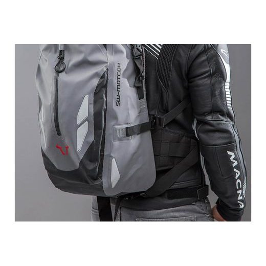 SW MOTECH BARACUDA BACKPACK 25 L. GREY/BLACK. WATERPROOF.