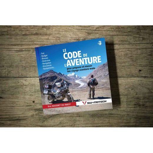 SW MOTECH LE CODE DE L?AVENTURE BOOK. 192 PAGES. FRENCH.