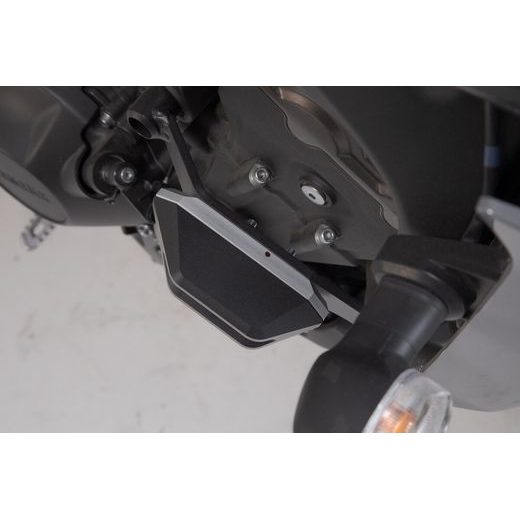 SW MOTECH PADACÍ PROTEKTORY YAMAHA MT-09/TRACER (-20) XSR900/ABARTH.