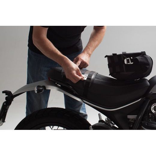 SW MOTECH S-HÁKY PRO LEGEND GEAR TAŠKY HLINÍKOVÉ. STŘÍBRNÝ ELOX. V PÁRECH.