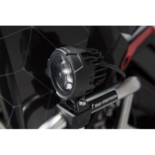 SW MOTECH EVO DÁLKOVÉ SVĚTLO LED SET ČERNÝ S OBJÍMKAMI NA PADACÍ RÁMY
