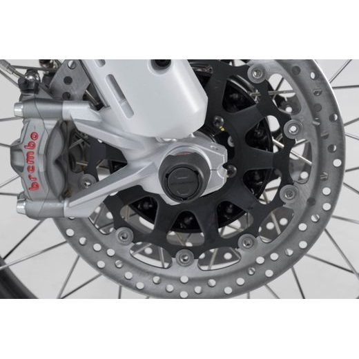 SW MOTECH PADACÍ PROTEKTORY NA PŘEDNÍ OSU DUCATI MODELLE.