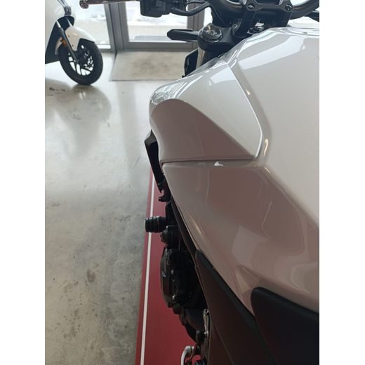 PROTEKTORY NA RÁM GATLING - HONDA CB1000 HORNET ´25-X