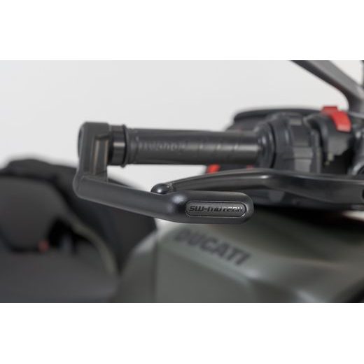 SW MOTECH CHRÁNIČE PÁČEK DUCATI STREETFIGHTER V2, TRIUMPH DAYTONA.
