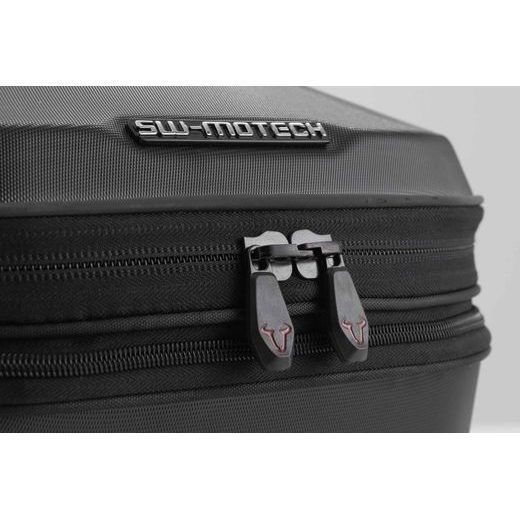 SW MOTECH URBAN ABS TOP CASE 16-29 L. POPRUHOVÝ SYSTEM ABS PLAST. ČERNÁ.