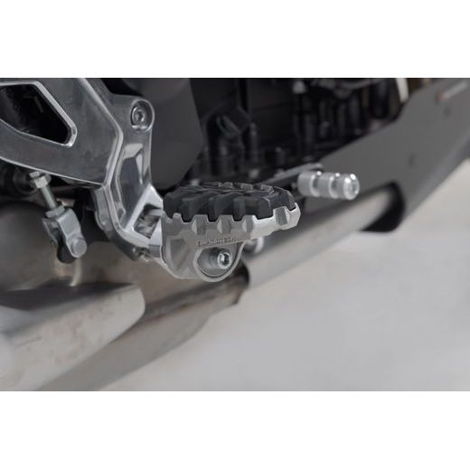 SW MOTECH EVO STUPAČKY PRO TRIUMPH TIGER 660 (21-).