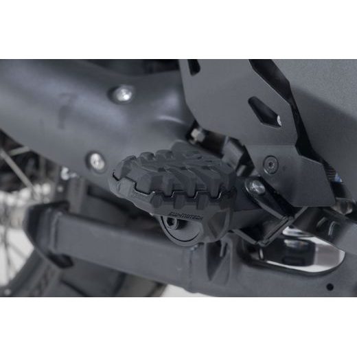 SW MOTECH EVO SADA STUPAČEK-ČERNÉ HONDA NT1100 (21-), XL750 (22-).