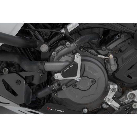 SW MOTECH KRYT VODNÍHO ČERPADLA STŘÍBRNÁ/ČERNÁ. MODELY DUCATI.