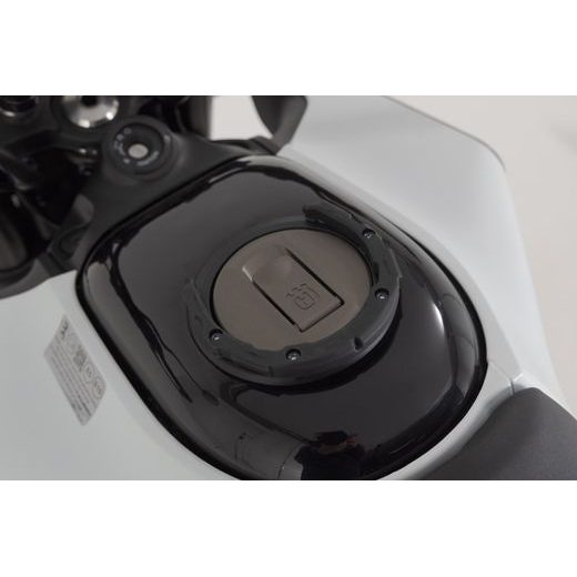 SW MOTECH PRO TANK RING BLACK. HUSQVARNA / KTM MODELS.