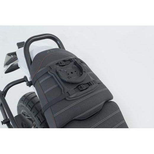 SW MOTECH EVO SEAT RING BLACK. PRO MONTÁŽ NA SEDADLO