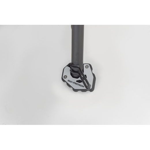 SW MOTECH ROZŠÍŘENÍ STOJÁNKU TRIUMPH TRIDENT 660 (24-).