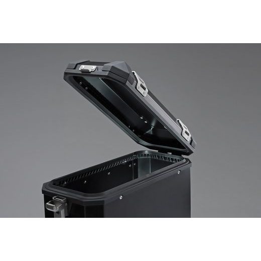 SW MOTECH TRAX ION SADA BOČNÍCH KUFRŮ-ČERNÉ, 45/37 L. BENELLI TRK 502 X (18-).