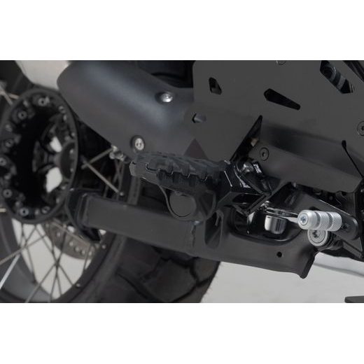 SW MOTECH EVO FOOTREST KIT BLACK. BMW R 1300 GS ADVENTURE (24-).