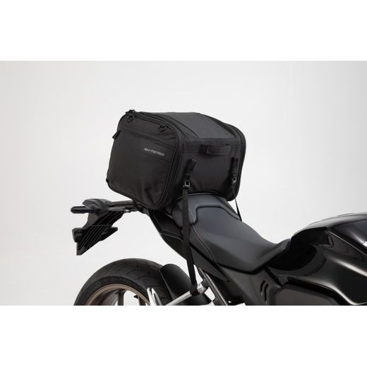 SW MOTECH ION M ZADNÍ BAG 26-36 LITRŮ 600D POLYESTER/SOFT VINYL PORUHOVÝ