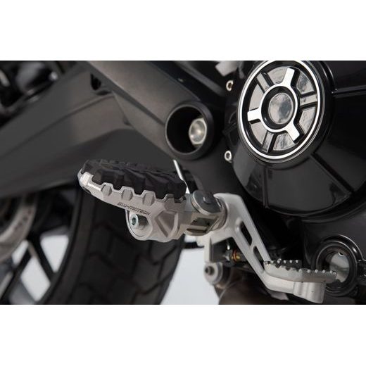 SW MOTECH STUPAČKY EVO PRO: DUCATI MODELS/BENELLI TRK 502X (18-)