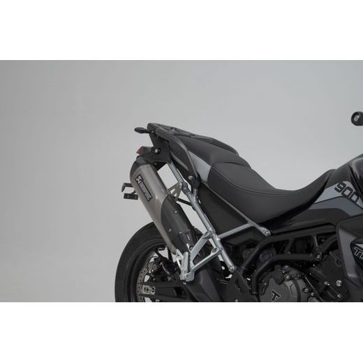 SW MOTECH TRAX ADV ALUMINUM CASE SYSTEM AKRAPOVIC SILVER. 45/37 L. TRIUMPH TIGER 900 (19-2