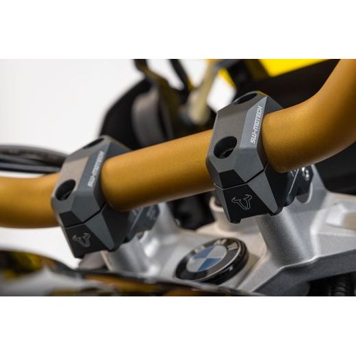 SW MOTECH VARIABILNÍ ZVÝŠENÍ ŘÍDÍTEK O PRŮMĚRU 32MM, H 32, ČERNÉ