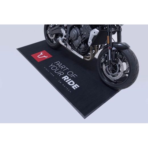 SW MOTECH SW-MOTECH BIKE CARPET 2.0X1.0 M. RECTANGULAR. BLACK. IMPRINT WHITE/RED.