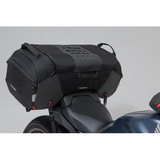 SW MOTECH PRO TRAVELBAG TAIL BAG, 65 LITRŮ