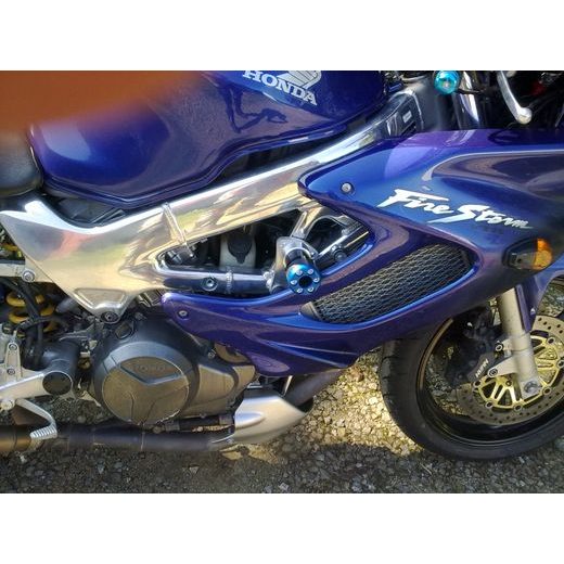 PROTEKTORY NA RÁM ARROW - HONDA VTR 1000F „FIRESTORM“