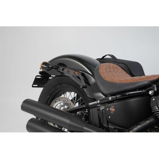 SW MOTECH SADA BOČNÍCH TAŠEK LEGEND GEAR LH HARLEY-DAVIDSON SOFTAIL STREET BOB (17-).