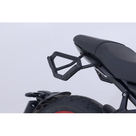 SW MOTECH LEGEND GEAR SIDE BAG SYSTEM V-LOC 16/16 L. TRIUMPH TRIDENT 660 (21-25).
