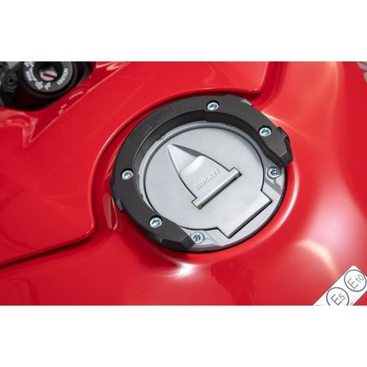 SW MOTECH MOTO-GUZZI - BREVA 1100 - PODKOVA EVO PRO MOTO-GUZZI A DALŠÍ ITALSKÉ STROJE