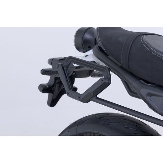 SW MOTECH V-LOC BOČNÍ NOSIČ PRAVÝ YAMAHA XSR700 (15-) / XSR700 XT (19-).