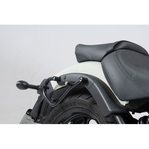 SW MOTECH LEGEND GEAR NOSIČ LEVÝ PRO KAWASAKI VULCAN S (16-)