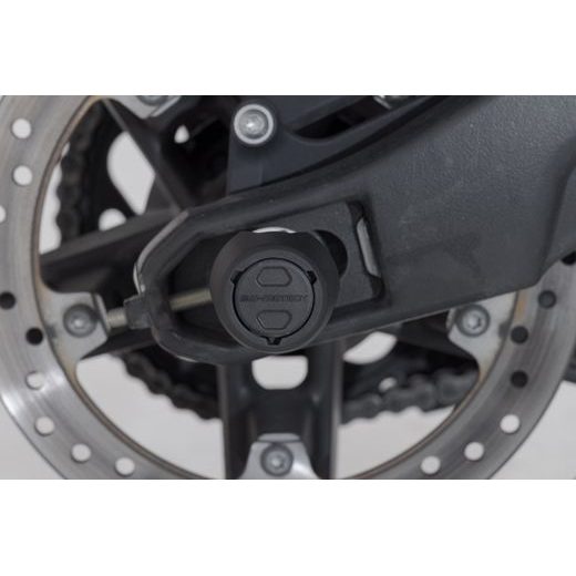 SW MOTECH PADACÍ PROTEKTORY NA ZADNÍ OSU HARLEY DAVIDSON PAN AMERICA (21-).