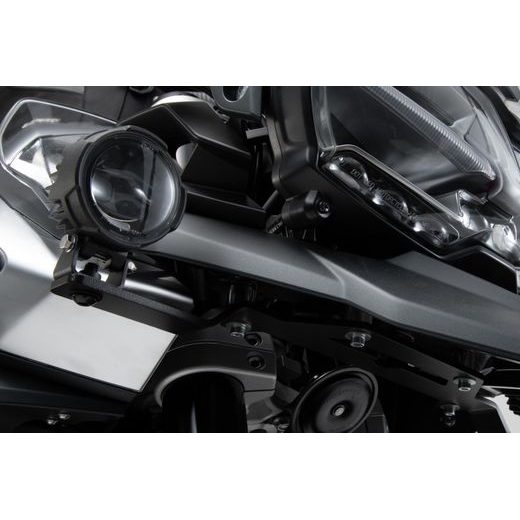 SW MOTECH SADA: DÁLKOVÁ SVĚTLA KIT DRŽÁKY PRO TRIUMPH TIGER 1200 EXPLORER (16-).