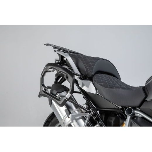 SW MOTECH AERO ABS SADA BOČNÍCH KUFRŮ 2X25 L. BMW R1200GS (12-), R1250GS (18-).