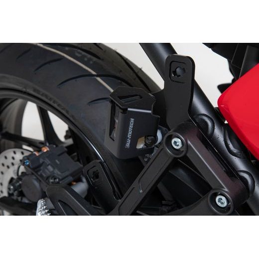 SW MOTECH KRYT NÁDRŽKY ZAD. BRZD PUMPY YAMAHA TRACER 9 (20-).