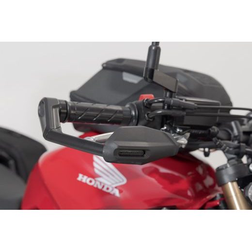 SW MOTECH CHRÁNIČ PÁČEK VČ. DEFLEKTORU PROTI VĚTRU HONDA CB650R (18-), KAWASAKI Z650 (16-).