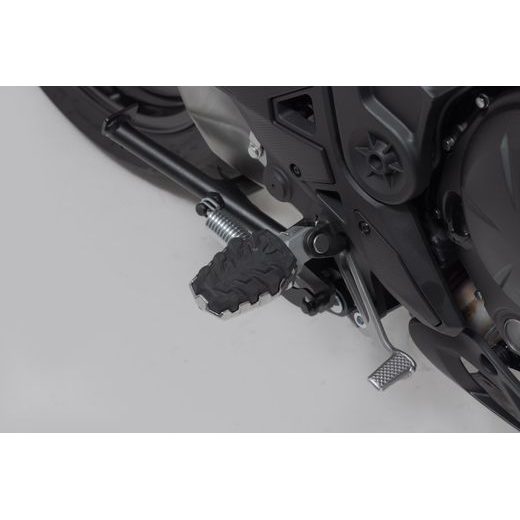 SW MOTECH STUPAČKY EVO PRO: KAWASAKI VERSYS 1000/ 650/ X 300, BMW S 1000 XR.