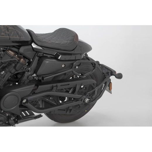 SW MOTECH SLC NOSIČ LEVÝ HARLEY-DAVIDSON SPORTSTER S (21-).